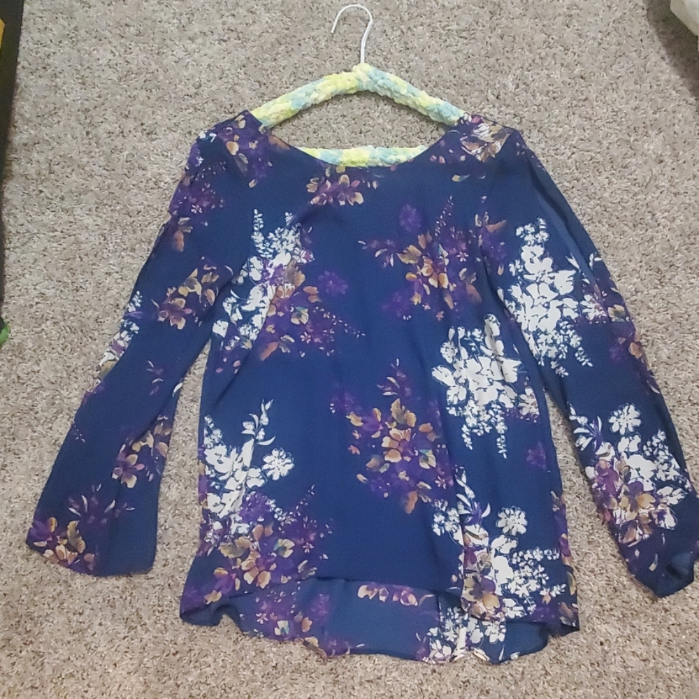 Filly flair floral top